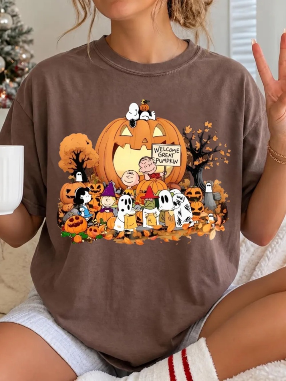 Peanuts Charlie Brown Welcome Great Pumpkin Halloween T-Shirt